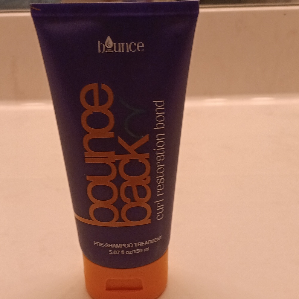 Bounce Back Curl Restoration Bond. Never used. I have 4 available.